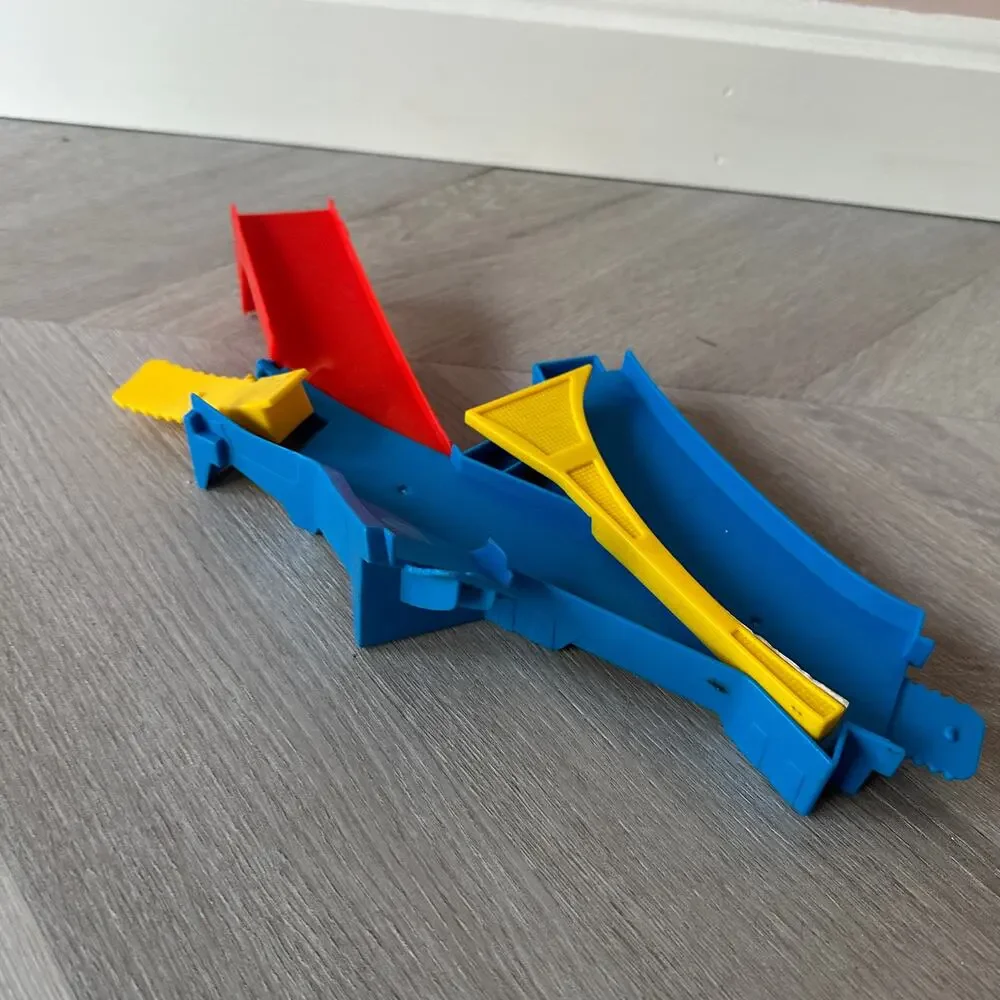 Hot Wheels X9279 Loop & Drift Track Set Replacement Part Piece Builder